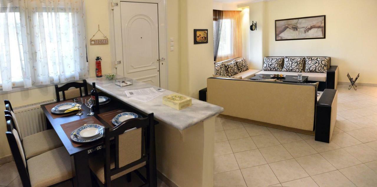 Appartamento Thesshouse Pefka Fk Salonicco Esterno foto
